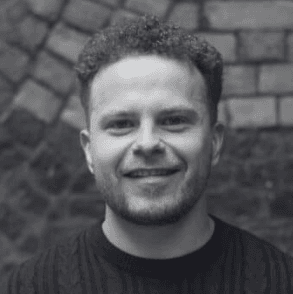 Portrait of Tom Lindfalk